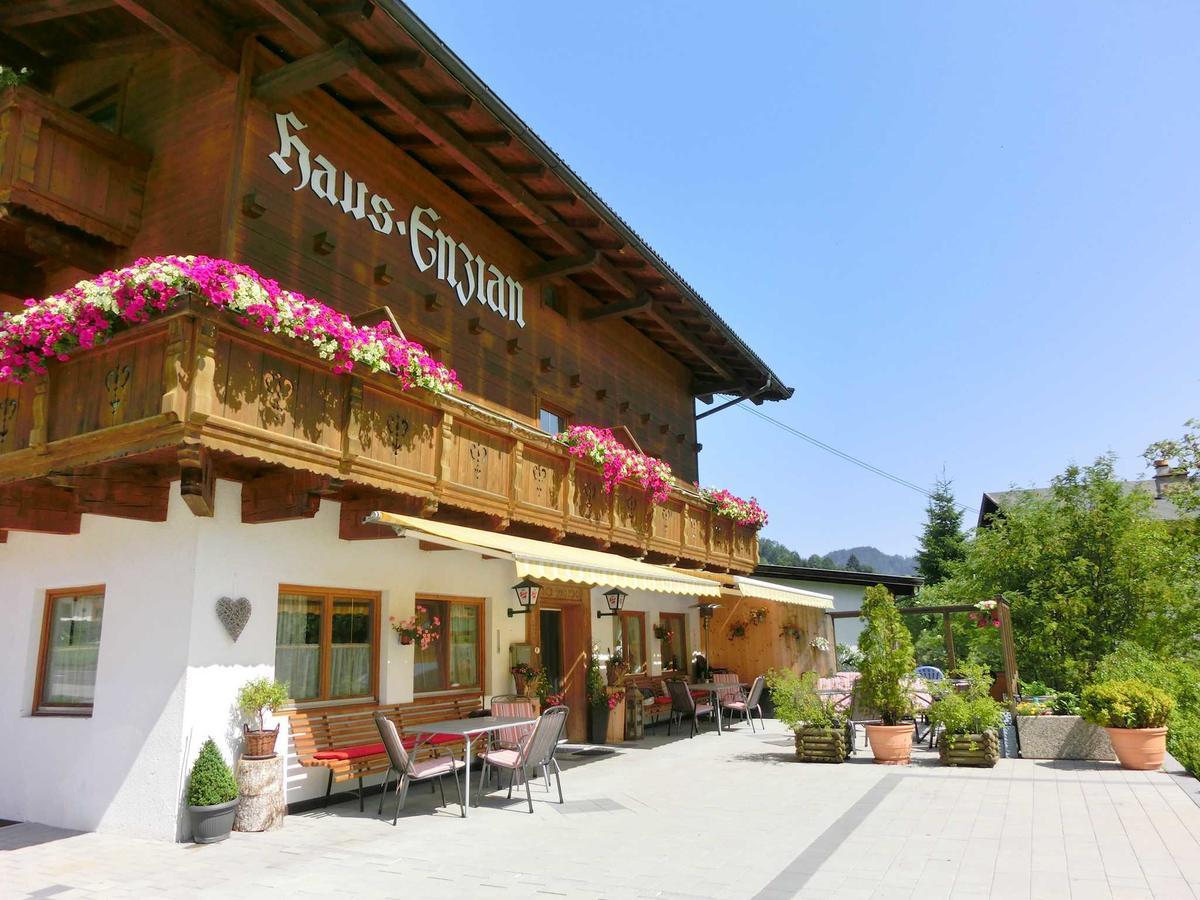 Pension Enzian Niederau Exterior photo